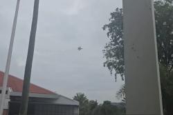 Pesawat Tempur F-16 TNI AU Fly Pass di Langit Batam, Ini Penjelasannya