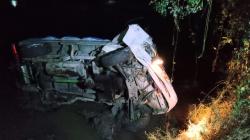 Kecelakaan di Jombang, Pikap Pengangkut Sayur Terjun ke Sawah Gegara Sopir Mengantuk