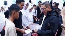 Usai Galodo, 262 Pelajar Bukittinggi Terima Bantuan Pendidikan dari Pemko dan Donatur