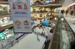 Libur Nataru, Mal di Bekasi Ini Hadirkan Sensasi Musim Salju