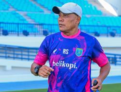 Direksi PT Persela Jaya Temui Pemain, Ragil Sudirman Jadi Caretaker Pelatih dan Manajer