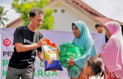 Akulaku Gandeng BAZNAS RI Salurkan Bantuan Rp200 Juta untuk Korban Banjir Sumatra