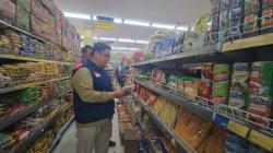 BPOM Jayapura Sidak Pangan di Sentani, Dua Toko Kedapatan Jual Produk Kedaluwarsa