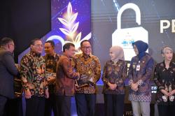 Unggul dalam Keterbukaan Informasi, Kota Semarang Terbaik se-Jateng