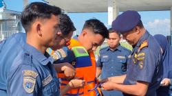 Posko Nataru Pelabuhan Maccini Baji Resmi Beroperasi, Syahbandar Ultimatum Kapal: Jangan Nekat!