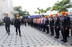 Pengamanan Nataru, KAI Daop 4 Terjunkan Puluhan Penjaga Perlintasan Ekstra Siap Siaga 24 Jam