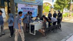 Jelang Nataru, BNNK Tuban Razia Sopir di Terminal Kambang Putih, 2 Positif Benzo