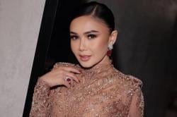 Yuni Shara Dirumorkan Jadi Selingkuhan Suami Maia Estianty, Begini Klarifikasinya