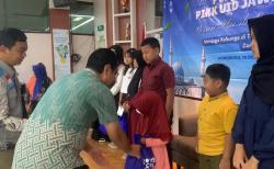Belasan Anak Diberikan Bantuan Beasiswa dari YBM PLN UP3 Ponorogo