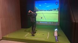 Tawarkan Pengalaman Menginap Ekslusif, Hotel Ini Hadirkan Cafe Outdoor dan Virtual Golf Indoor