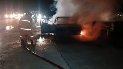 Mobil Soluna Hangus Terbakar di Tol Sragen, Pemilik Syok dan Arus Lalu Lintas Tersendat