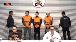 Bupati Bekasi dan Ayahnya Terima Rp9,5 Miliar Ijon Proyek, Padahal Belum Ada Lelang!