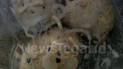 Walimurid SD di Ketanggungan Mengeluh, Telur Puyuh Menu MBG Busuk dan Dikerubuti Belatung