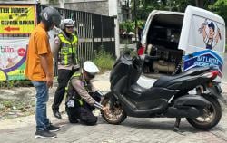 Antisipasi Kendaraan Mogok Saat Nataru, Satlantas Polres Gresik Siagakan Mobil KELINGAN AMAN