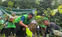 Cegah Bencana, PKB Ponorogo Tanam Ribuan Pohon di Kawasan Telaga Ngebel