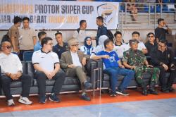 Wagub Jabar Tegaskan Dukung Pembinaan Futsal Pelajar Lewat Proton Super Cup