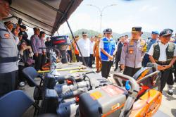 Kapolri Sampaikan Atensi Prabowo soal Nataru di Pelabuhan Merak