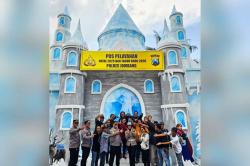 Pos Nataru Unik Mirip Disneyland di Jombang, Dilengkapi Taman Bermain Anak Dan Pijat Gratis