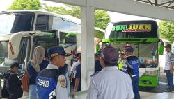 Antisipasi Kecelakaan Fatal, Petugas Razia Bus di Terminal Semin Gunungkidul