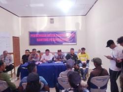 Petani Hutan Pesanggaran Tolak Tambang Emas di Gunung Tumpang Pitu, Takut Rusak Alam!