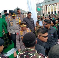 Kapolri Pimpin Apel Nataru 2026 di Makam Sunan Gunung Jati Cirebon Ribuan Banser Siap Siaga