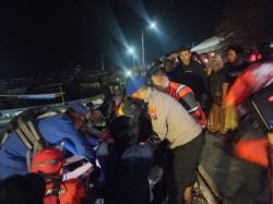 Diduga Ceburkan Diri ke Laut, Pemancing di Probolinggo Berhasil Diselamatkan