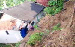 Hujan Lebat Picu Longsor di Selajambe, 2 Rumah Warga Terdampak