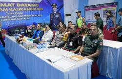 Tinjau Posko Pengamanan Natal dan Tahun Baru, Wali Kota Agustina Pastikan Kesiapan Layanan