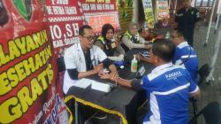 Dokkes Polres Sragen Gelar Layanan Kesehatan Gratis bagi Jemaat Jelang Misa Natal