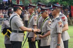 Kapolda Jateng Lantik 228 Polisi Baru di SPN Purwokerto