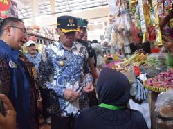 Pemkab Banyumas Pastikan tak Ada Kelangkaan Sembako Saat Nataru 