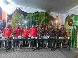 Perkuat Persaudaraan, Puluhan Banser Jombang Ikut Amankan Gereja saat Perayaan Natal 2025