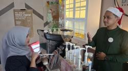 Hotel di Surabaya Selatan ini Berdayakan Barista Tunarungu