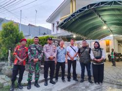 Kolaborasi Jabar Bergerak Bersama TNI–Polri Amankan Perayaan Natal 2025 di Indramayu