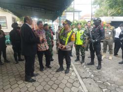 Amankan Natal 2025, Polisi dan TNI Turun ke Gereja-Gereja di Bojonegoro