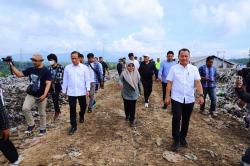 Dampingi Menteri LH Bupati Siapkan Langkah Perbaikan Tata Kelola TPA Tanjungrejo 
