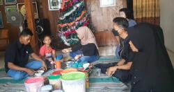 Natal Unik di Kampung Moderasi Beragama Grobogan,Warga Muslim Kunjungi Umat Nasrani Saling Bermaafan