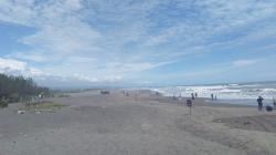 Kunjungan Wisatawan Meningkat, Pantai Ciwidik Cianjur Dipastikan Aman Jelang Tahun Baru 2026