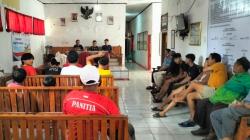 Klaim Uang Pribadi Kuwu Dipertanyakan, Puluhan Pemuda Geruduk Balai Desa Cibereng