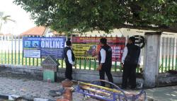 Cegah Penipuan Online, Polres Sragen Pasang Spanduk Waspada di Titik Rawan