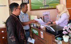 Kades dan Ketua BPD di Ponorogo Dilaporkan ke Kejari terkait Dugaan Perampasan Tanah