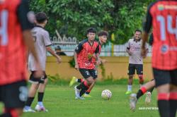 Uji Coba PSMP vs Tjiwi FC, Mantan Pemain Liga Bikin Laskar Mojopahit Kepayahan