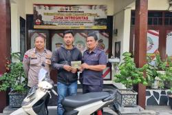 Ditemukan Personel Polres Jombang, Korban Curanmor Senang Motor Kesayangannya Kembali