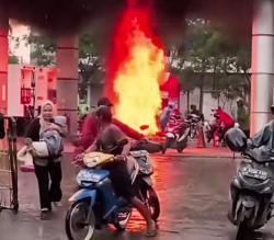 Motor Terbakar di SPBU Cikarang Selatan Usai Isi Pertalite, Pengendara Kabur
