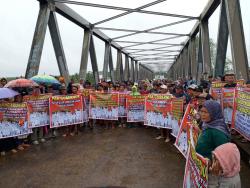 Soal Larangan Melintas di Jembatan P6 Lalan, Gubernur Disentil dan Bupati Muba Jangan Buang Badan