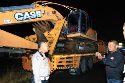 Polda Riau Kembali Kirim Alat Berat Bantu Pemulihan Pascabencana Sumbar