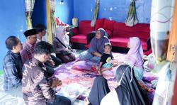 ICMI Kuningan Jenguk Ara, Bocah 4 Tahun yang Berjuang Melawan Penyakit Saraf Serius