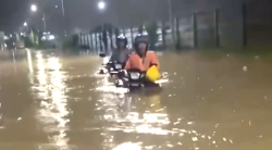 Terjebak Banjir di Cilegon, Wisatawan Nataru Menginap di Balai Karantina