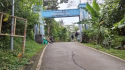 Baliho Pantai Apra Dirusak Dua Kali, Pokdarwis: Ini Merugikan Wisata dan Warga