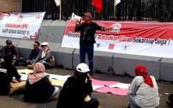 Isu Hibah Rp10 Triliun Meledak, OJK Tegaskan Golden Eagle Tak Legal